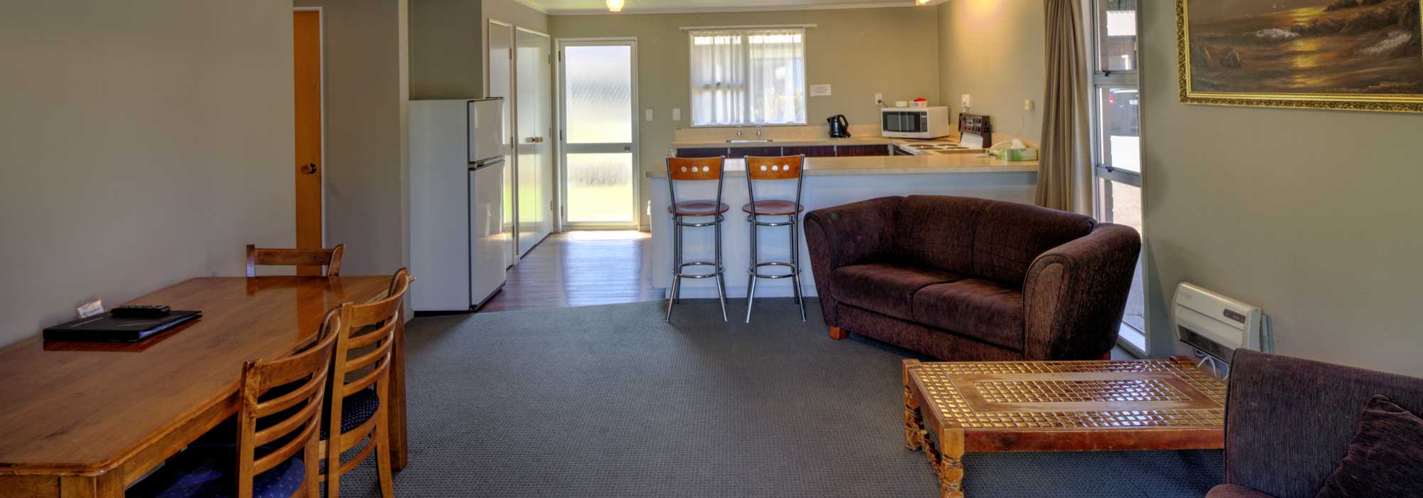 Brightwater accommodation, between Nelson & Nelson Lakes
